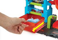 Игровой набор Hot Wheels Автомойка Мегабашня (HDP05)