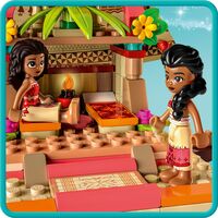Конструктор LEGO Disney Princess Пошуковий човен Ваяни (43210)