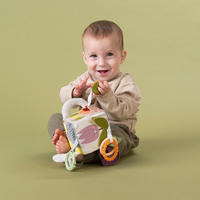 Розвиваюча іграшка-кубик колекції Садочок у місті - Їжачок і бурячок (13095)