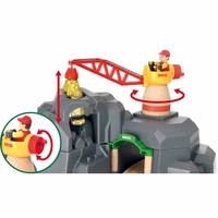 Игровой набор для железной дороги BRIO Тоннель с подъемным краном (33889)