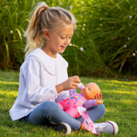 М'який пупс Nenuco На прогулянці (NFN23000)