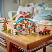 Конструктор LEGO Friends Притулок для сільськогосподарських тварин (42617)