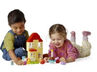 Конструктор LEGO DUPLO Святковий будинок Пеппи (10433)