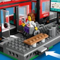 Конструктор LEGO City Трамвай і вокзал у центрі міста, 811 деталей (60423)