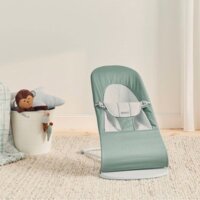 Шезлонг BABYBJÖRN Balance Soft Woven/Jersey Light Sage/Grey (7317680052704)