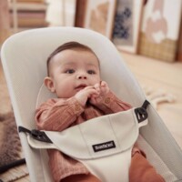 Шезлонг BABYBJÖRN Balance Soft MESH Silver/White (7317680050298)