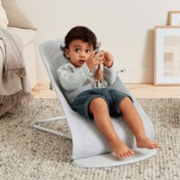Шезлонг BABYBJÖRN Balance Soft MESH Silver/White (7317680051295)