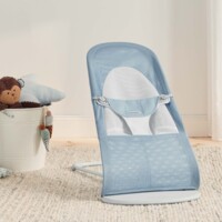 Шезлонг BABYBJÖRN Balance Soft MESHSky Blue/White (7317680051431)