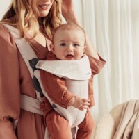 Рюкзак-кенгуру BabyBjorn Mini 3D Jersey Light beige (7317680210876)