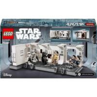 Конструктор LEGO Star War Посадка на борт Тантів IV (75387)