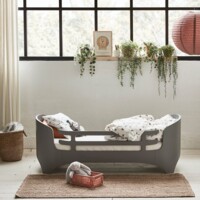 Захисний бар'єр для ліжечка Leander Classic Junior White (5707770500024)