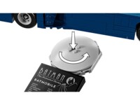 Конструктор LEGO Super Heroes DC Бэтмен на бэтмобиле против Харли Квин и Мистера Фриза (76274)