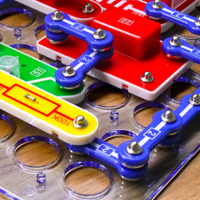 Електронний конструктор Doka Збираємо радіо 6 схем (D70703)