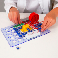 Електронний конструктор Doka Збираємо радіо 6 схем (D70703)