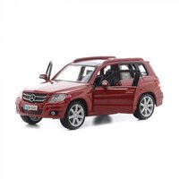 Модель Bburago Mercedes Benz GLK-Class 1:32 (в ассорт красный, серебристый)