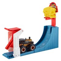 Набір Hot Wheels Monster Trucks Змагання зі стрибків у висоту (GCG00)