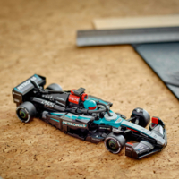 Конструктор LEGO Speed ​​Champions Автомобиль для гонки Mercedes-AMG F1 W15 (77244)