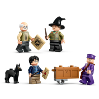 Конструктор LEGO Harry Potter Приключения на Рыцарском автобусе (76446)