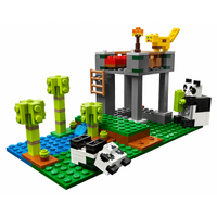 Конструктор LEGO Minecraft Ферма панд (21158)