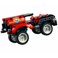 Конструктор LEGO Technic Каскадерська вантажівка і мотоцикл (42106)
