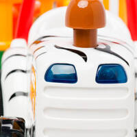 Игровой набор Kiddieland Трактор сафари на русском (51169)