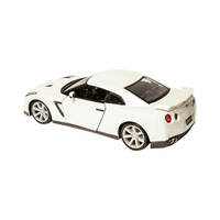 Автомодель Bburago Nissan Gt-R (18-21082)