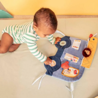 Бампер в кроватку Lilliputiens Собачка Жюль (83609)