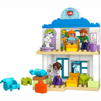 Конструктор LEGO DUPLO Disney Впервые: визит к врачу (10449)