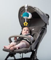 Музична іграшка-підвісок Taf Toys Сонний Місяць (12585)