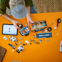 Конструктор LEGO City Арктический исследовательский грузовик с научной лабораторией (60471)