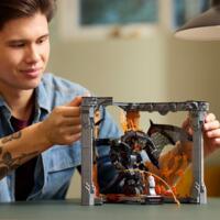 Конструктор LEGO Icons Властелин колец Балрог Книжный уголок, 1201 деталь (10367)