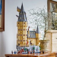 Конструктор LEGO Harry Potter Замок Хогвартс: главная башня (76454)