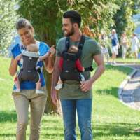 Сумка нагрудная Chicco Easy Fit, серая (79154.77.07)