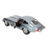 Автомодель Bburago Jaguar E-Type Coupe 1961 1:18 (18-12044)
