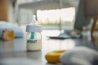 Пляшка для годування Philips Avent Anti-colic з клапаном AirFree 125 мл (SCF810/14)