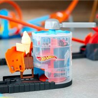 Ігровий набір HotWheels Пригоди в магазині морозива (GJK74)