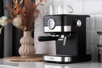 Кофеварка ARDESTO Steel Collection рожковая 1.5л, черно-серебристый (YCM-E16B)