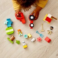 Конструктор LEGO DUPLO Сільськогосподарський трактор і догляд за тваринами (10950)