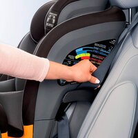 Автокрісло Chicco Fit4 Чорне (79645.78) 