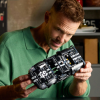 Конструктор LEGO Technic Автомобіль для перегонів Ford GT40 MKII 1966 року (42223)