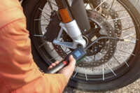 Компресор автомобільний акумуляторний Bosch EasyPump (0.603.947.000)