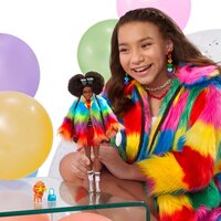 Лялька Barbie Extra у веселковій накидці (GVR04)