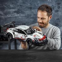 Конструктор LEGO Technic Porsche 911 RSR (42096)