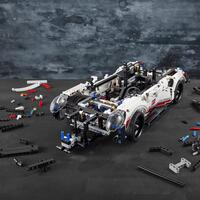Конструктор LEGO Technic Porsche 911 RSR (42096)
