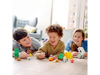 Конструктор LEGO Duplo Сімейна пригода на мікроавтобусі (10946)