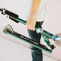 Самокат MICRO серії Sprite LED Зелений ліс (до 100 kg, двоколісний, світло)