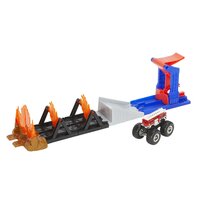 Ігровий набір Hot Wheels Monster Trucks Небезпечні супротивники (GYL09)