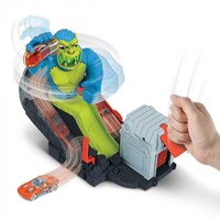 Ігровий набір Hot Wheels Атака токсичної мавпи (GTT94)