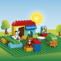 Конструктор LEGO DUPLO Classic Велика зелена будiвельна пластина, 38х38 (2304)