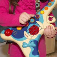 Музична іграшка Battat Пес-гітарист (BX1206Z)